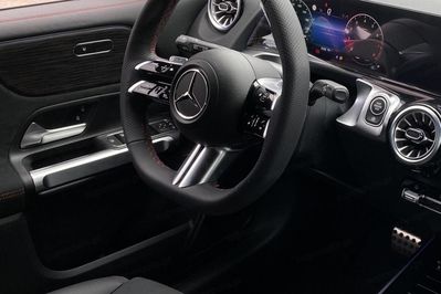 Mercedes GLB 250 4-Matic AMG Line