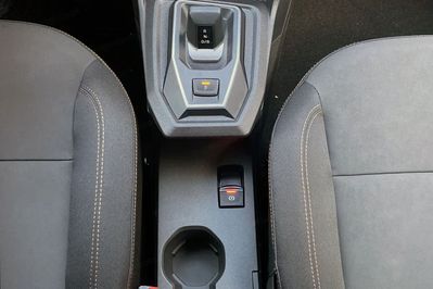 Dacia Jogger Extreme 7-miejsc 1.8 Full Hybrid