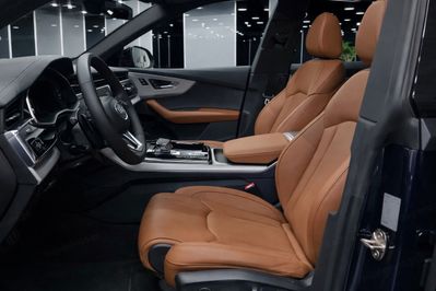 Audi Q8 55 TFSI quattro