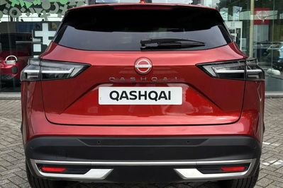 Nissan Qashqai N-Connecta Xtronic 1.3 DIG-T mHEV