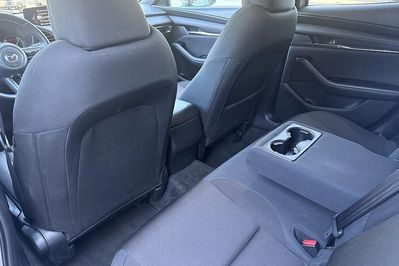 Mazda 3 2.0 Centre-Line