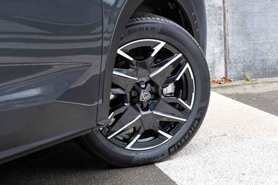 Peugeot 5008 GT Exclusive S&S e-DCS6 1.2 PureTech mHEV
