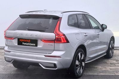Volvo XC60 T8 Recharge Plug-In Hybrid AWD Ultra Dark