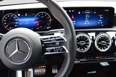 Mercedes Klasa A 200 AMG Line