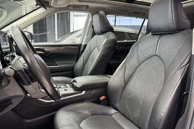 Toyota Highlander 2.5 Hybrid Executive AWD