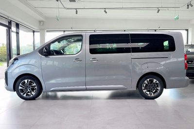 Opel Zafira Life Extra Long L2H1 Business AT8