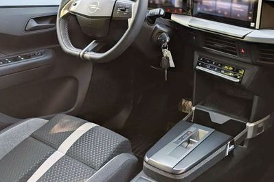 Opel Frontera Edition 1.2 Turbo