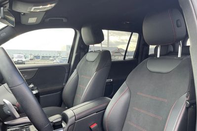 Mercedes GLB 200 d 4-Matic AMG Line 8G-DCT