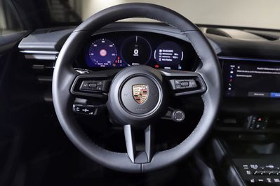 Porsche Macan 4