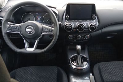 Nissan Juke 1.0 DIG-T Acenta DCT