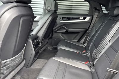 Porsche Cayenne Coupe E-Hybrid