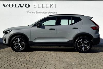 Volvo XC40 B3 Plus Dark