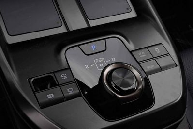 Toyota bZ4X Style EV