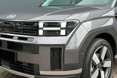 Hyundai Santa Fe 1.6 T-GDI HEV Platinum 4WD aut 7os.