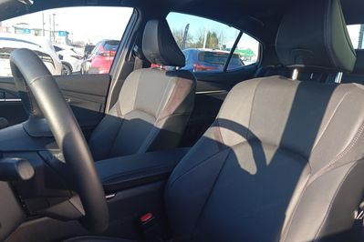 Toyota Camry 2.5 Hybrid Executive e-CVT