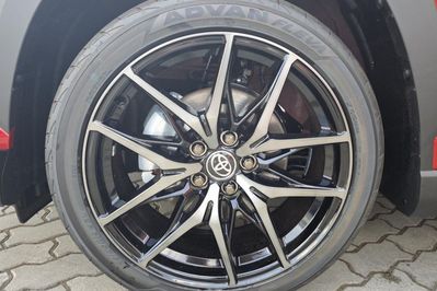 Toyota Corolla Cross GR Sport 2.0 Hybrid AWD