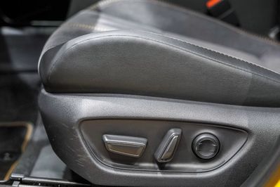 Lexus LBX Hybrid Cool