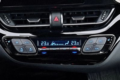 Toyota C-HR 2.0 Hybrid Executive