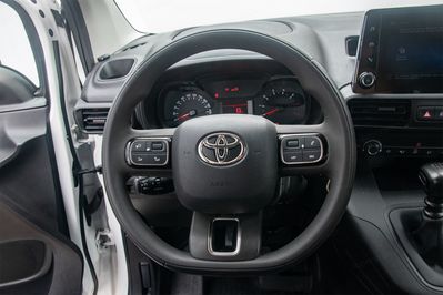 Toyota Proace City Long L2H1 Zabudowa Brygadowa
