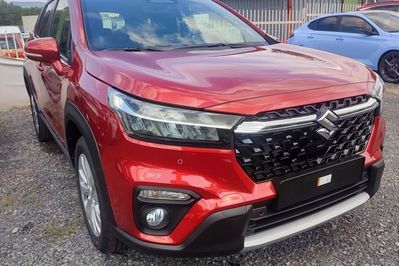 Suzuki S-Cross 1.4 SHVS Premium Plus SP 4WD