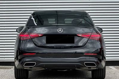Mercedes Klasa C 180 AMG