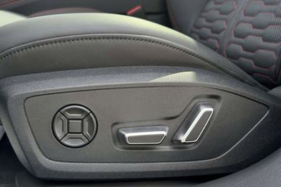 Audi A6 RS6 TFSI quattro Performance Avant