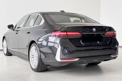 BMW Seria 5 530e