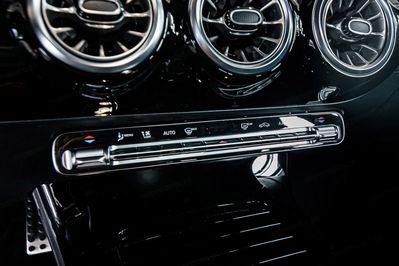 Mercedes CLA 200 AMG Line