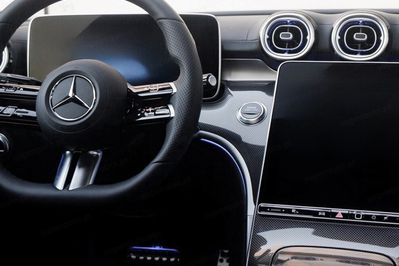 Mercedes Klasa C 300 de 4-Matic AMG