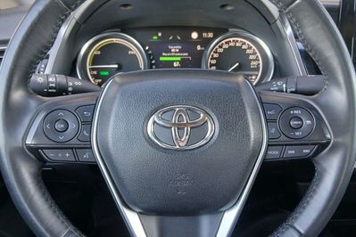 Toyota Camry 2.5 Hybrid Comfort Cvt