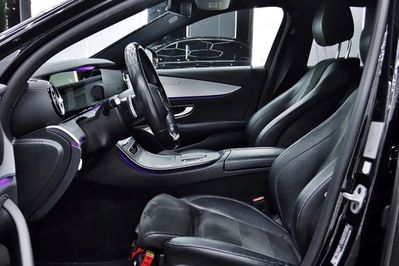 Mercedes E Klasa E 220 d 4-Matic AMG/Avantgarde