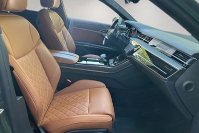 Audi A8 50 TDI quattro