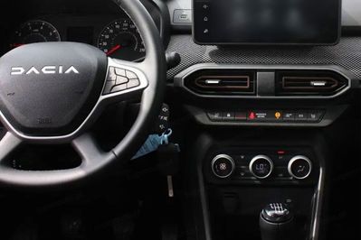 Dacia Sandero Stepway Expression LPG 1.0 TCe