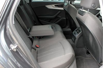 Audi A4 35 TFSI Advanced