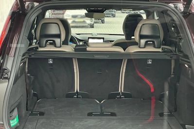Volvo XC90 T8 AWD Plug-In Hybrid Ultra Dark 7os aut