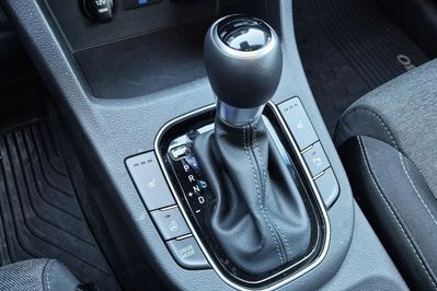 Hyundai i30 1.5 t-Gdi 48V Smart Dct
