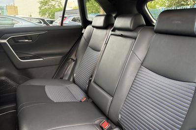 Toyota RAV4 Selection 2.5 Hybrid