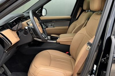 Land Rover Range Rover Sport D300 SE