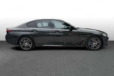 BMW Seria 5 520d xDrive M Sport