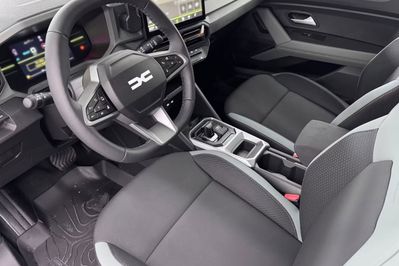 Dacia Duster Extreme MMT 1.8 Full Hybrid