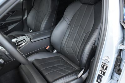 BMW Seria 5 520i mHEV M Sport aut