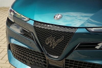 Alfa Romeo Junior Ibrida