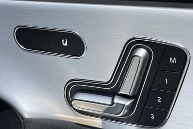 Mercedes CLA 250 4-Matic AMG Line Shooting Brake