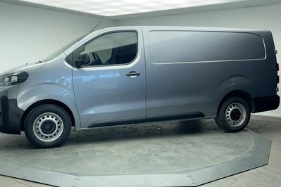 Peugeot Expert XL L2H1 EAT8