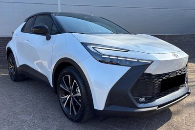 Toyota C-HR Style 2.0 Hybrid Dynamic Force