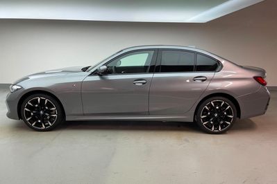 BMW Seria 3 330i xDrive M Sport