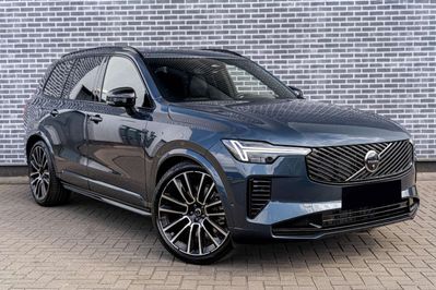 Volvo XC90 B5 AWD Ultra Dark 7os