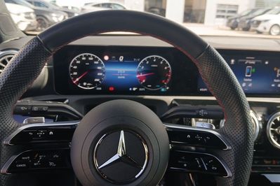 Mercedes Klasa A 200 AMG Line