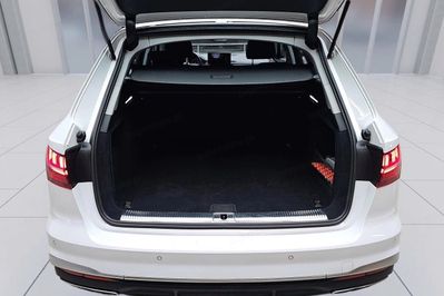 Audi A4 Avant 45 TFSI quattro S Line