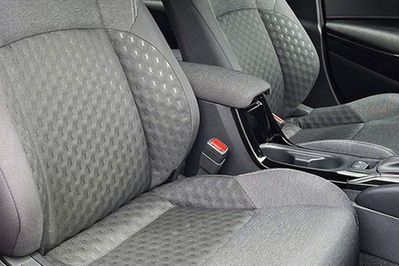 Toyota Corolla Comfort 1.5 benzyna